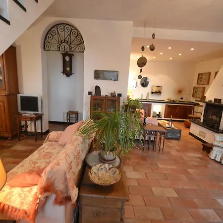 Villa In Rapallo With Sea View And Olive Yards, Cleaning Included Villa